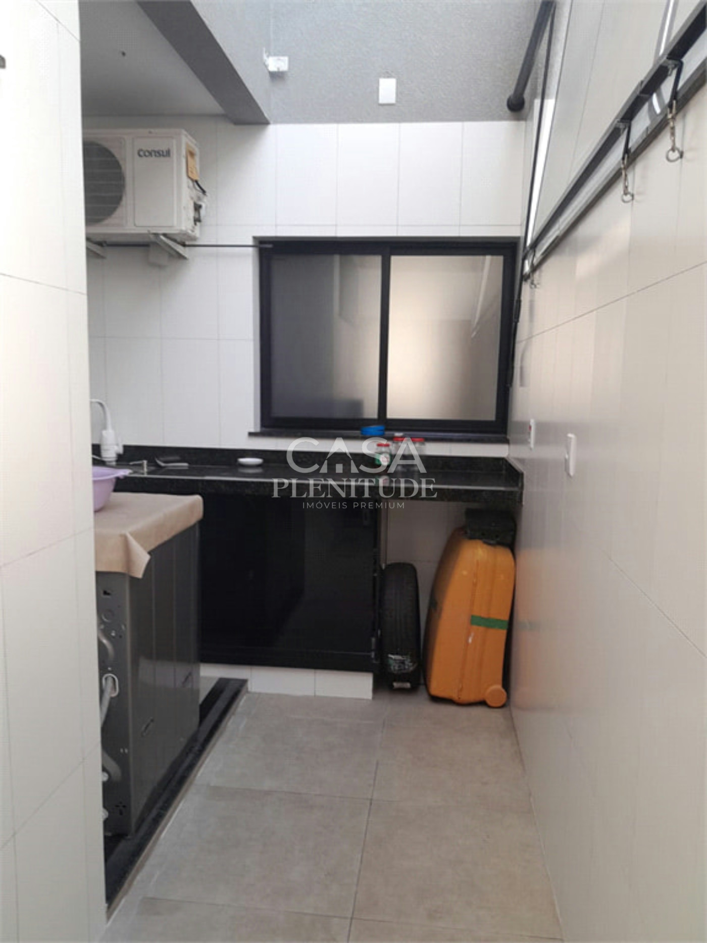 Casa em condomínio à venda com 3 quartos, sendo 2 suítes, em Cajuru do Sul, Sorocaba, SP