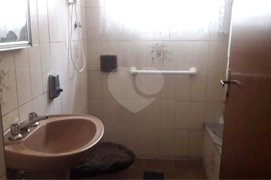 Sobrado à venda com 3 quartos, sendo 1 suíte, em Parque Continental I, Guarulhos, SP