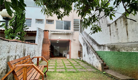 Sobrado à venda com 3 quartos, sendo 1 suíte,  em Parada Inglesa, São Paulo, SP