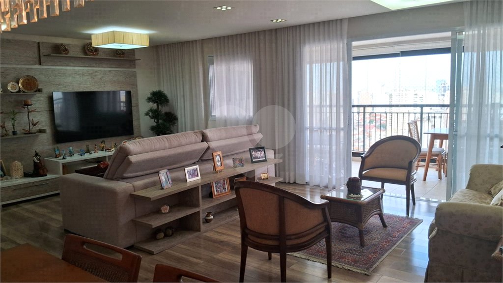 Apartamento à venda com 3 suítes em Santana, São Paulo, SP