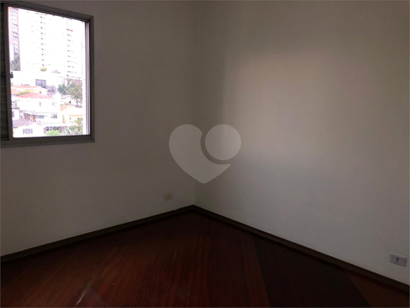 Apartamento à venda ou para alugar com 3 quartos, sendo 1 suíte, em Alto da Lapa, São Paulo, SP