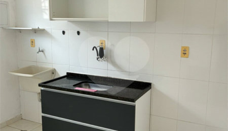 Casa à venda com 2 quartos no condomínio Residencial Guaiúba, Mogi das Cruzes - SP