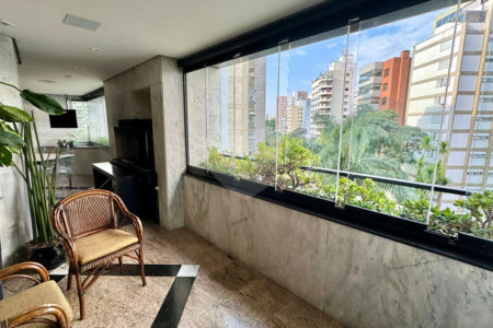 Apartamento à venda com 4 suítes em Moema, São Paulo, SP