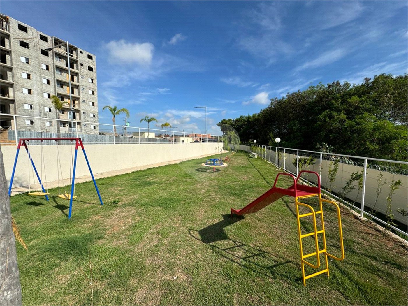Apartamento à venda com 2 quartos em Vila Regina, Itapetininga, SP