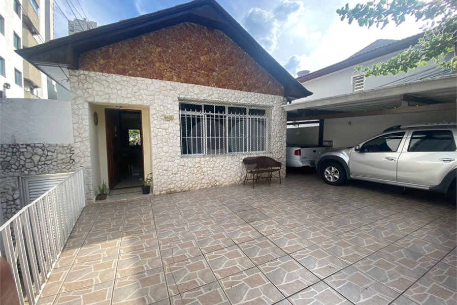 Casa Térrea à venda com 3 quartos, sendo 1 suíte, em Santana, São Paulo, SP