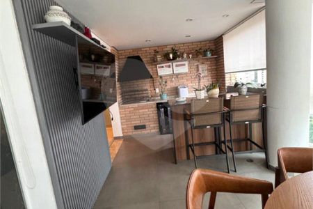 Apartamento à venda com 3 suítes em Vila Andrade, São Paulo, SP