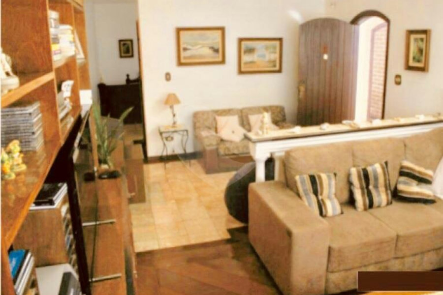 Sobrado à venda com 3 quartos, sendo 1 suíte, em Jabaquara, São Paulo, SP