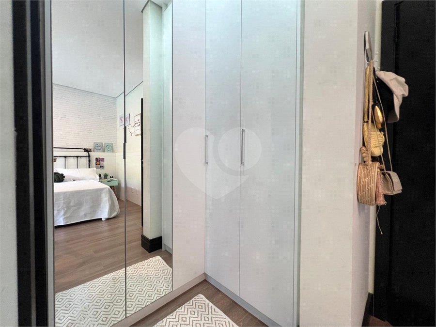 Casa à venda com 3 suítes no condomínio Vinhas da Vista Alegre - Lado Sede, Vinhedo - SP
