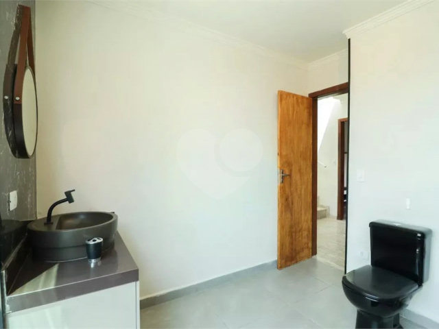 Casa Térrea à venda com 3 quartos, sendo 1 suíte,  em Vila Ester (zona Norte), São Paulo, SP