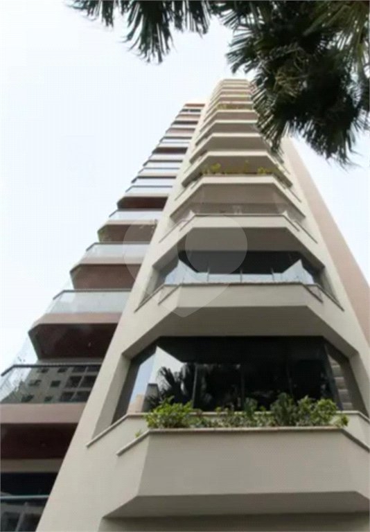 Apartamento à venda com 4 quartos, sendo 3 suítes, em Perdizes, São Paulo, SP