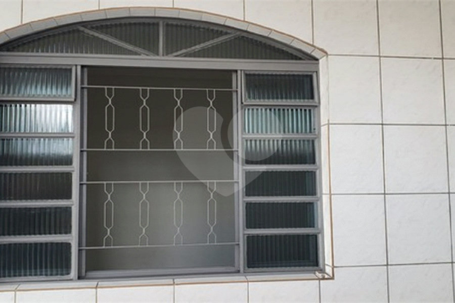 Sobrado à venda com 3 quartos em Vila Medeiros, São Paulo, SP