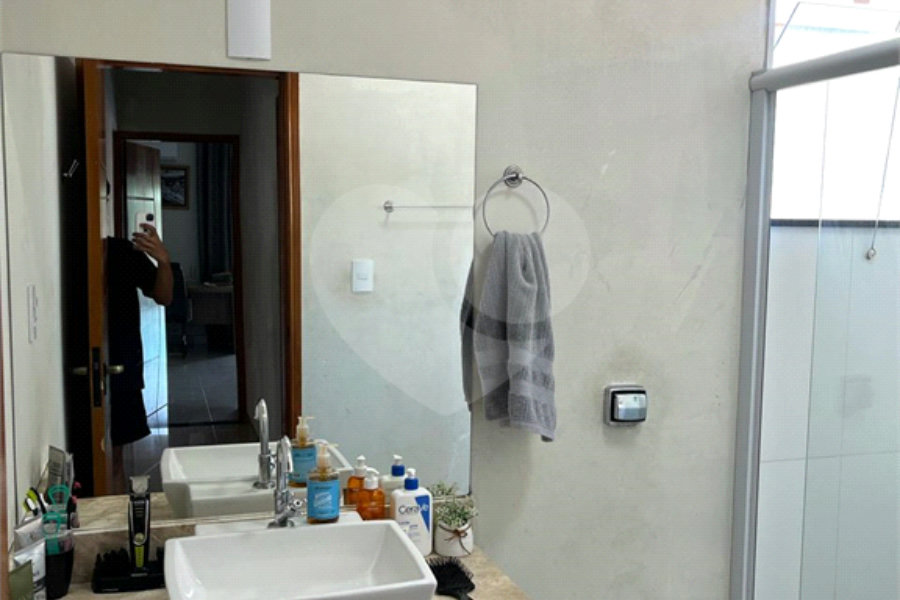 Casa à venda com 3 quartos, sendo 1 suíte,  em Jardim Silvestre IV, Amparo, SP