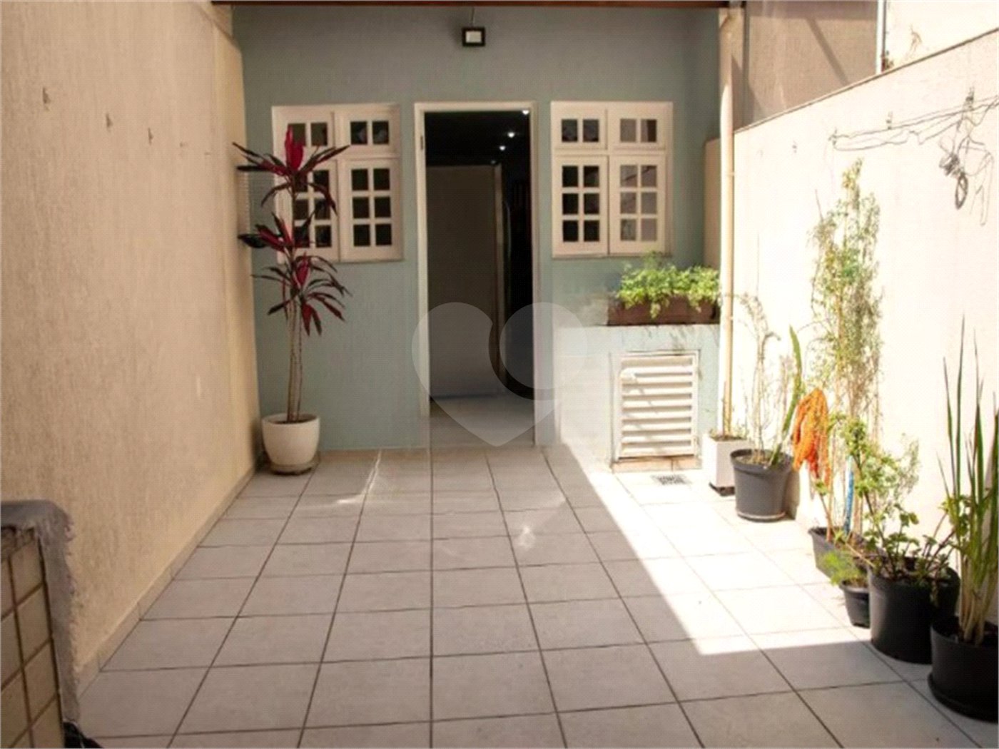 Sobrado à venda com 2 quartos, sendo 1 suíte, em Vila Nova Mazzei, São Paulo, SP