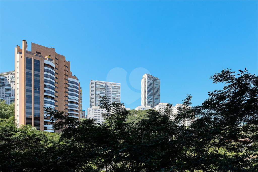 Apartamento à venda com 3 quartos, sendo 2 suítes, em Sumarezinho, São Paulo, SP