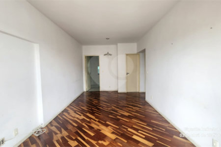 Apartamento à venda com 3 quartos, sendo 1 suíte, em Vila Gilda, Santo André, SP