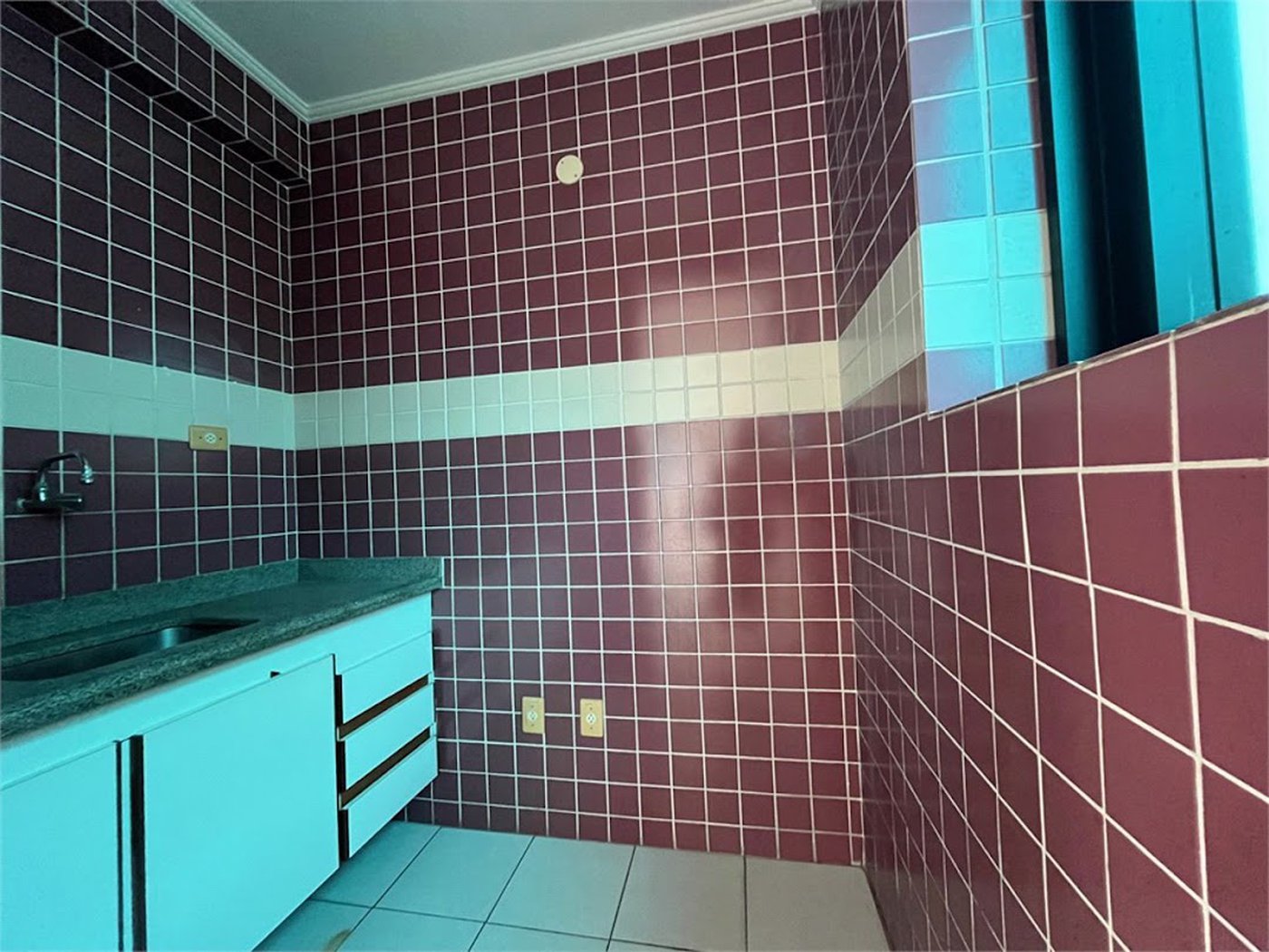 Sala para alugar, 121 m² por R$ 4.500,00 - Vila Mathias - Santos/SP