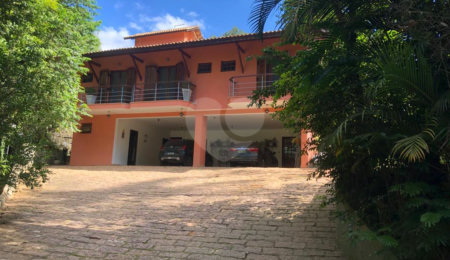 Casa à venda com 3 suítes no condomínio Sausalito, Mairiporã - SP