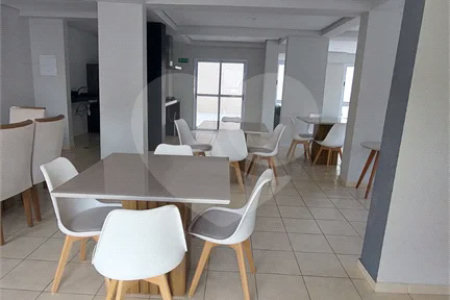 Apartamento para alugar com 2 quartos, sendo 1 suíte, em Aparecidinha, Sorocaba, SP