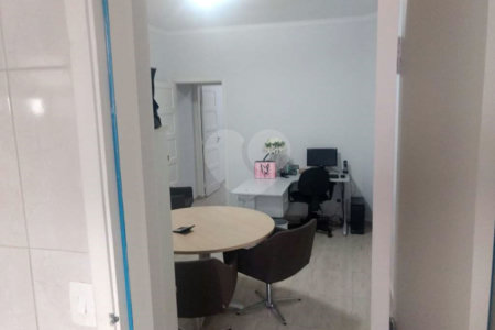 Casa à venda com 2 quartos, sendo 1 suíte,  em Vila Moreira, São Paulo, SP