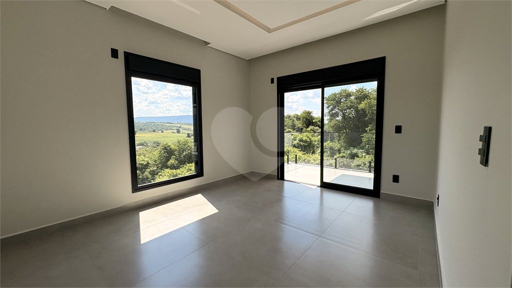 Casa à venda com 3 suítes no condomínio Village Ipanema Ii, Araçoiaba da Serra - SP