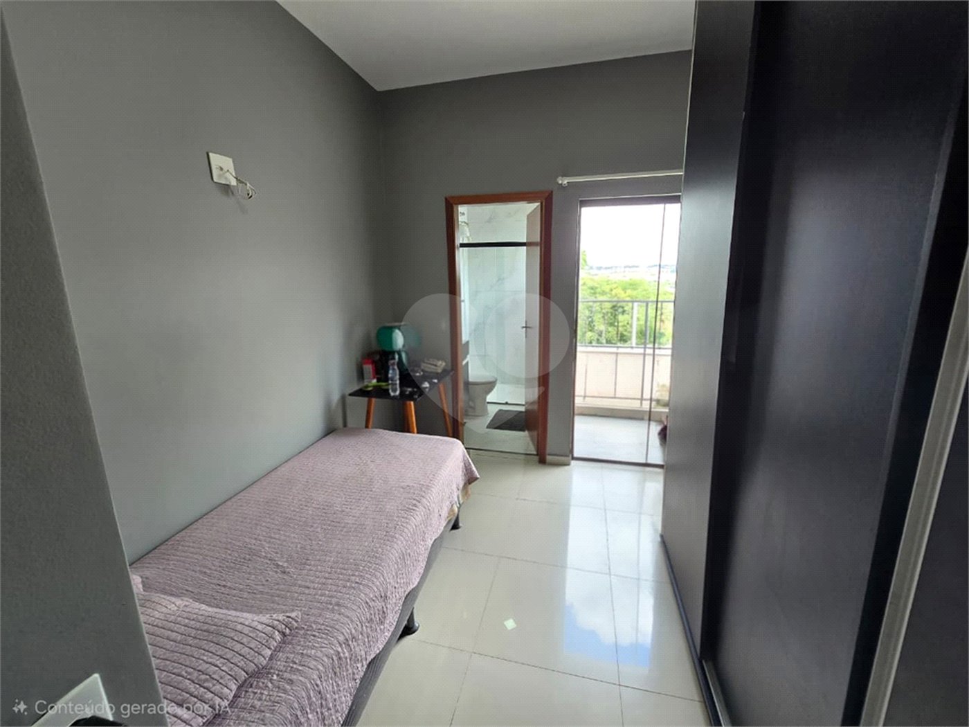 Casa à venda com 3 quartos, sendo 2 suítes,  no condomínio Residencial Marina, Itapetininga - SP
