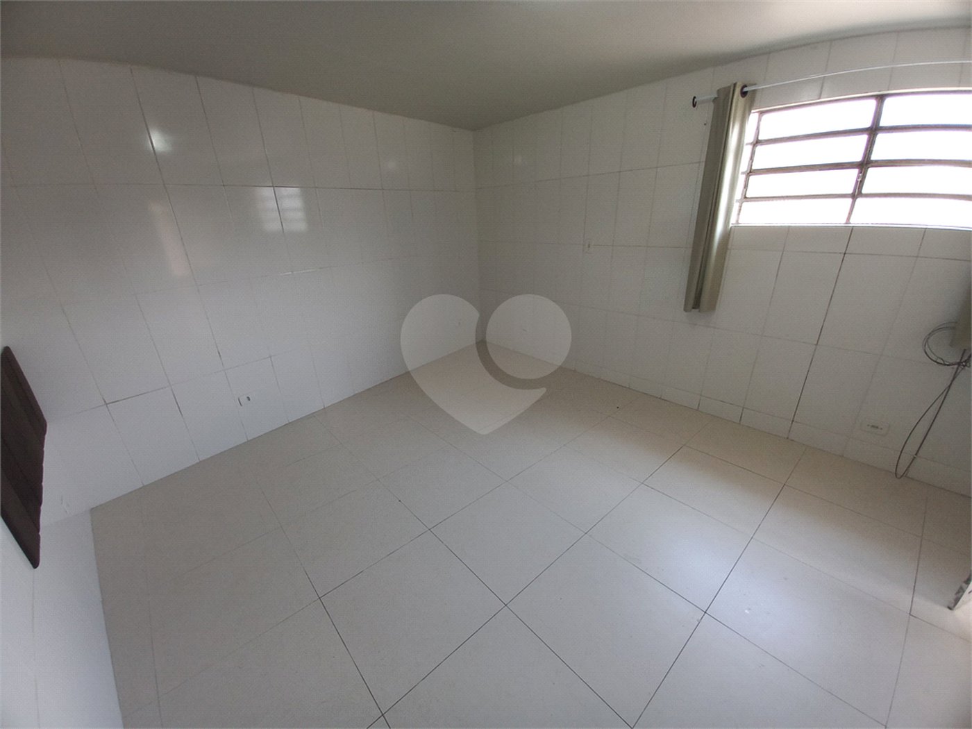 Casa à venda com 5 quartos, sendo 1 suíte, em Jardim Novo Taboão, São Paulo, SP