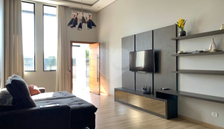 Casa à venda com 2 quartos, sendo 3 suítes, no Centro, Salto Grande, SP