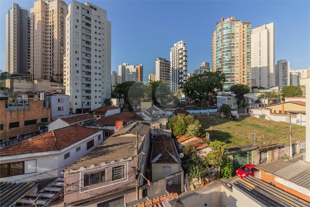 Sobrado à venda com 4 suítes em Santana, São Paulo, SP