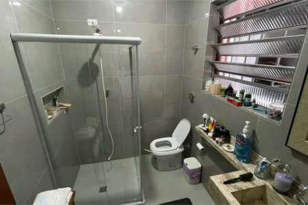Sobrado à venda com 3 quartos em Jardim Laila, Embu das Artes, SP