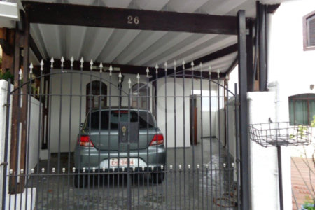Casa à venda com 3 suítes no condomínio Dracena, São Paulo - SP