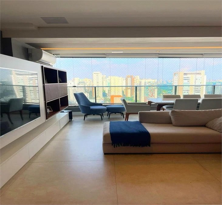 Apartamento à venda com 2 suítes em Cidade Monções, São Paulo, SP