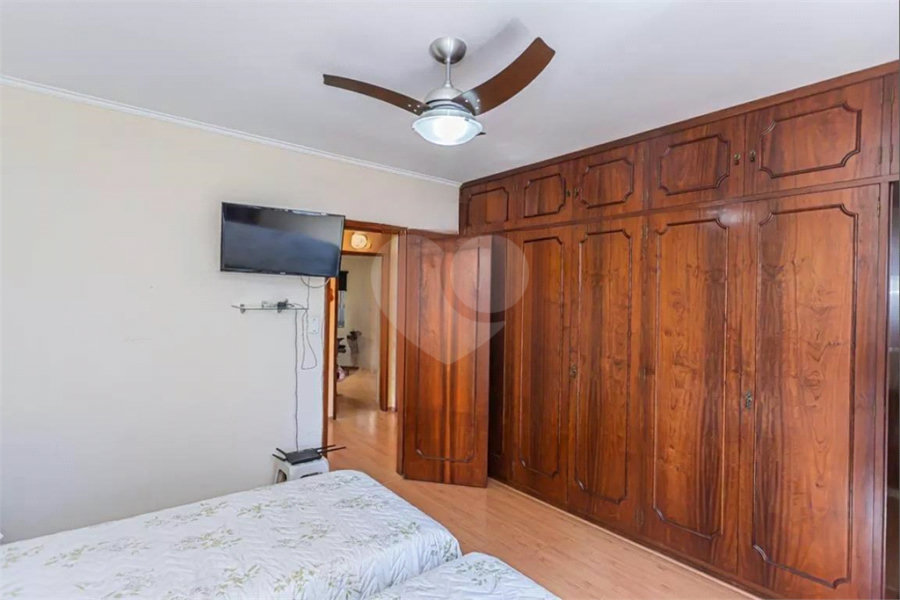 Sobrado à venda com 3 quartos, sendo 1 suíte, em Vila Carolina, São Paulo, SP