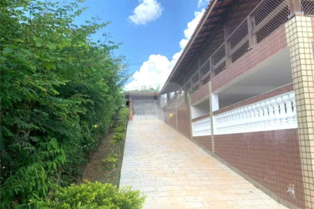 Chácara à venda com 4 quartos, sendo 1 suíte, em Ville Saint James I, Campo Limpo Paulista, SP