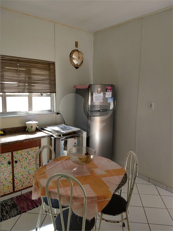 Sobrado à venda com 3 quartos em Jardim Regina, São Paulo, SP