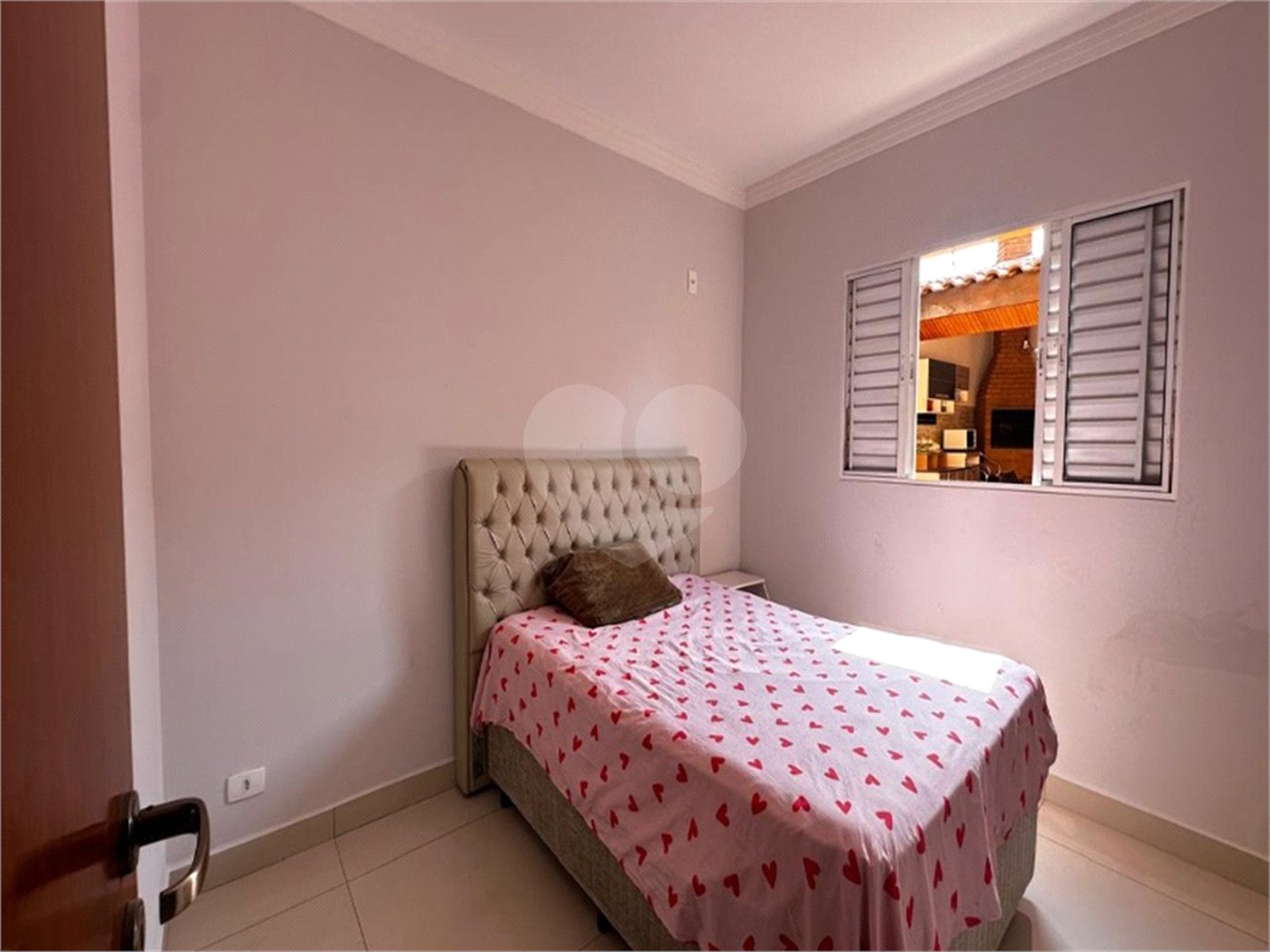 Sobrado à venda com 4 quartos, sendo 1 suíte, em Wanel Ville, Sorocaba, SP