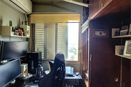 Apartamento à venda com 3 quartos, sendo 1 suíte,  em Vila Clementino, São Paulo, SP