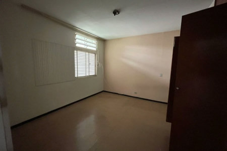 Sobrado à venda com 4 quartos, sendo 1 suíte, em Vila Inah, São Paulo, SP