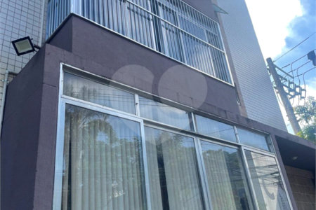 Apartamento à venda com 2 quartos em Aclimação, São Paulo, SP