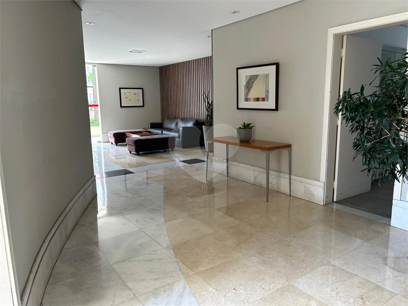 Apartamento para alugar com 3 quartos, sendo 1 suíte, em Pinheiros, São Paulo, SP