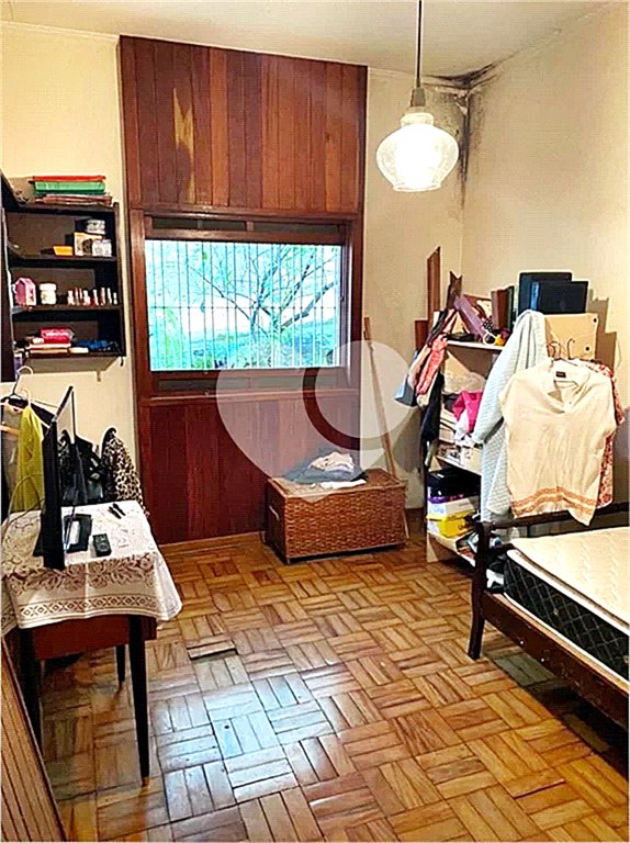 Casa à venda com 3 quartos, sendo 1 suíte, em Vila Albertina, São Paulo, SP