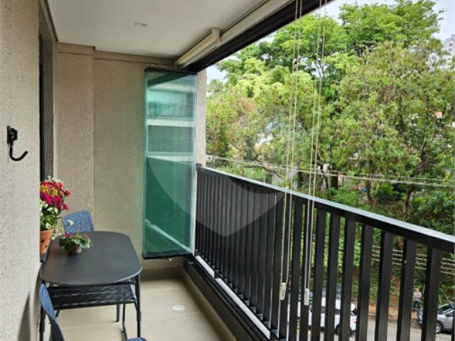 Apartamento à venda com 3 quartos, sendo 1 suíte,  em Santana, São Paulo, SP
