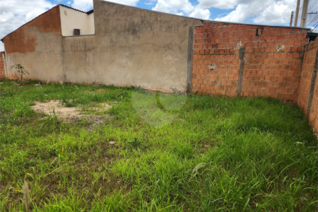 Terreno à venda em Parque Alvorada, Araraquara, SP