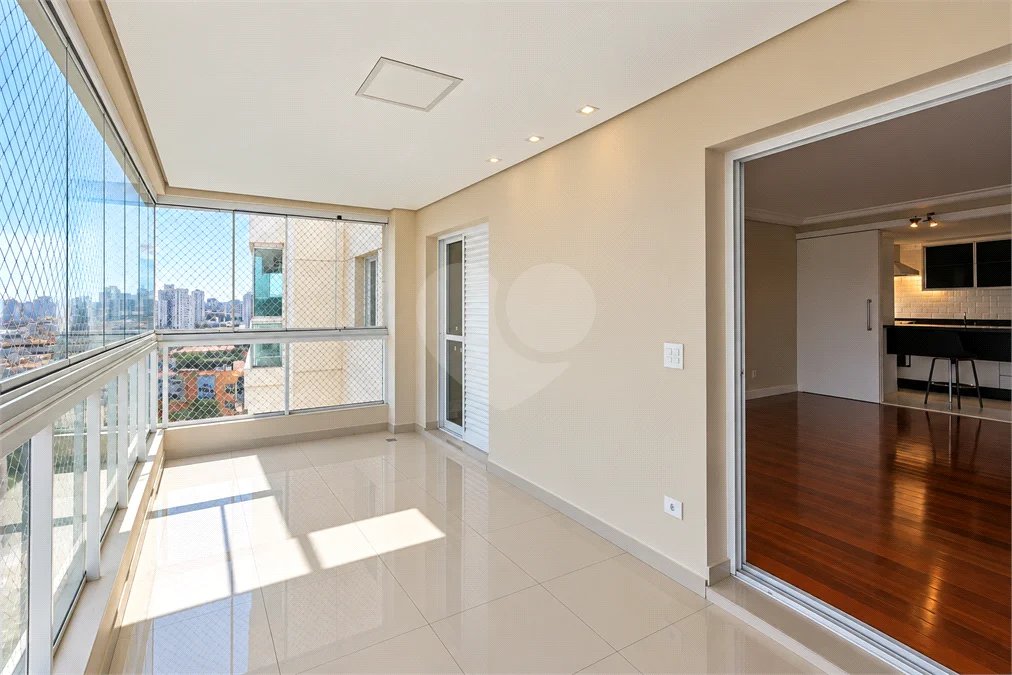 Cobertura de 260 m² em São Bernardo do Campo, com 4 dormitórios, 3 suítes, piscina privativa, espaço gourmet e vista livre. Viva esse privilégio! Agende sua visita e encante-se!