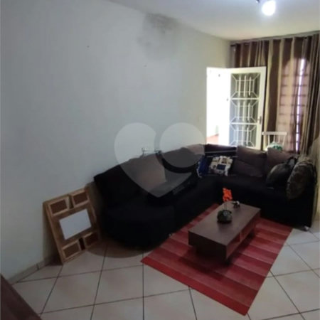 Casa térrea para venda no bairro Vila Carmem