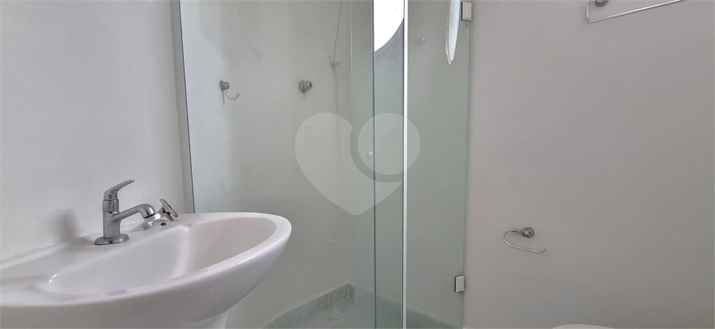Apartamento à venda com 1 suíte em Vila Alexandria, São Paulo, SP