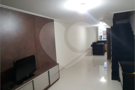 Sobrado à venda com 3 suítes em Vila Gustavo, São Paulo, SP
