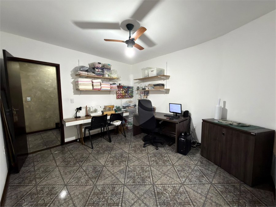 Casa em condomínio à venda com 3 quartos em Jardim Caiçara, Cabo Frio, RJ