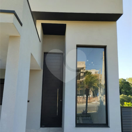 Casa à venda com 3 suítes no condomínio Mirante dos Ipês, Salto - SP