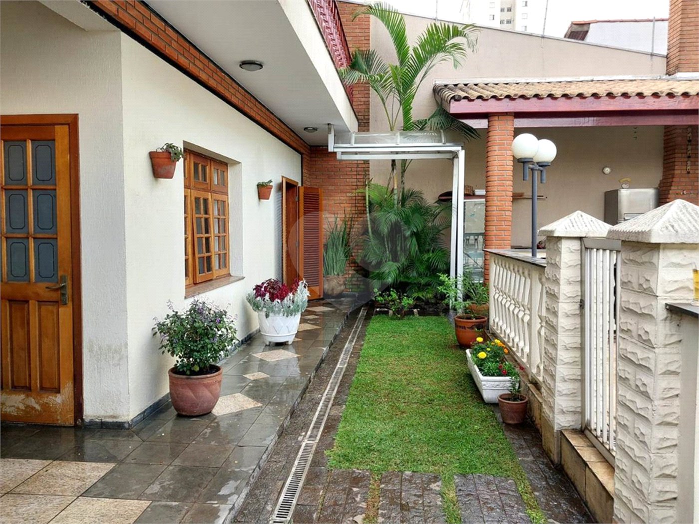 Casa à venda com 4 quartos, sendo 2 suítes,  em Jardim Japão, São Paulo, SP