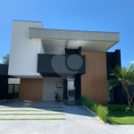 Casa à venda ou para alugar com 3 suítes no condomínio Alphaville Castello, Itu - SP